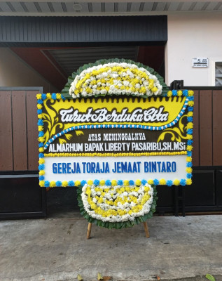 Papan Bunga Duka di Cikerai